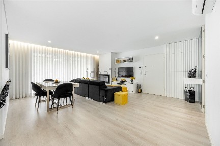 Apartamento T2 à venda na Rua da Capela, 14