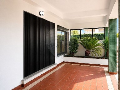 Apartamento T1 à venda na Rua de Real
