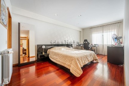 Apartamento T3 à venda na Rua Doutor Egídio Guimarães, 52