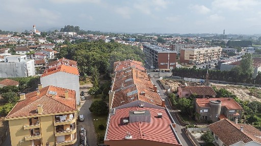Apartamento T3 à venda na Rua 1 Lugar da Estrada