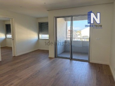 Apartamento T1 à venda na Rua das Portas