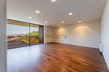 Apartamento T2 à venda na Avenida Doutor Sidónio Pais, 159
