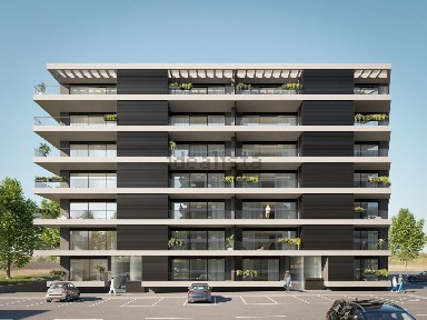 Apartamento T3 à venda na Rua Dom Rodrigo da Cunha