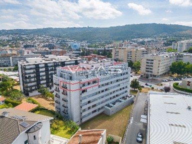 Apartamento T3 à venda em São Victor