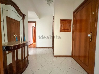 Apartamento T2 à venda na Rua Luís Barroso