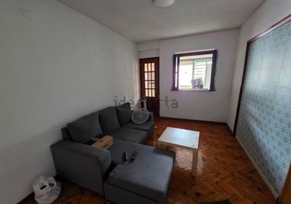 Apartamento T4 à venda na Rua Dom António Bento Martins Júnior, 72
