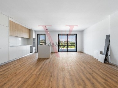 Apartamento T3 à venda na Rua da Cruz, 1 a
