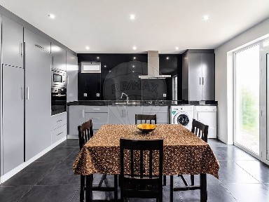 Apartamento T2 à venda em Martim