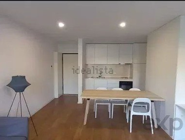 Apartamento T1 à venda na Rua Rómulo de Carvalho s/n