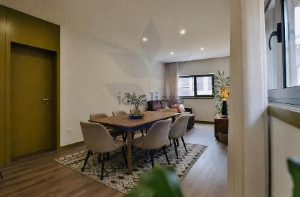 Apartamento T1 à venda na Travessa da Devesa, 10