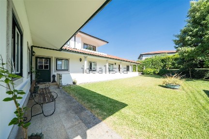 Apartamento T4 à venda em São Cristóvão (Selho)
