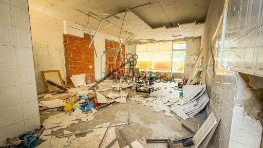Apartamento T2 à venda na Rua Doutor Francisco Machado Owen, 232
