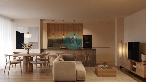 Apartamento T1 à venda na Rua Santo Adrião s/n