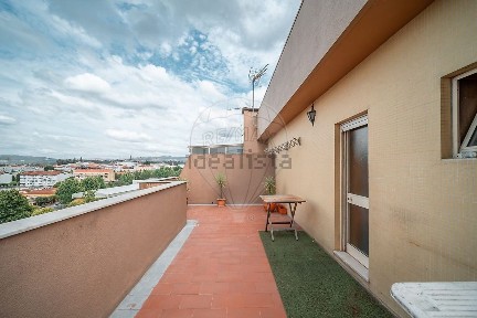 Apartamento T4 à venda na Rua da Suécia