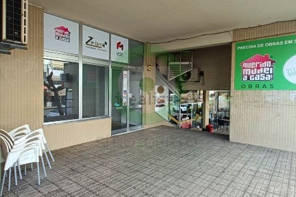 Espaço comercial à venda em Mirandela