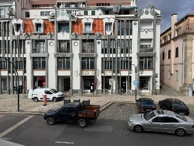 Espaço comercial à venda na Praça Agostinho Valente (en216) s/n