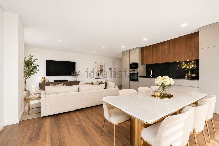 Apartamento T3 à venda na Travessa António Fernandes Ferreira Gomes, 34