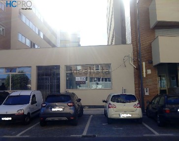 Espaço comercial à venda em Mirandela