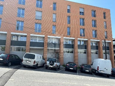 Apartamento T1 à venda em Azurém