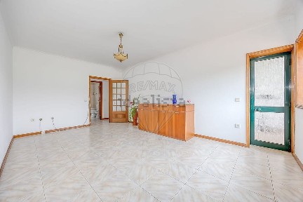 Apartamento T2 à venda na Rua da Igreja