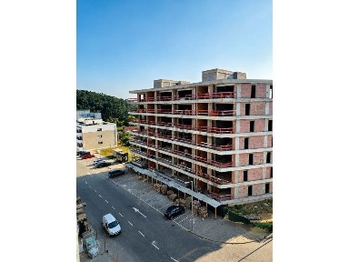 Apartamento T4 à venda na Nogueira