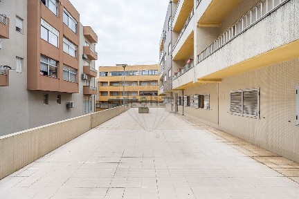 Apartamento T3 à venda em Maximinos - Sé - Cividade