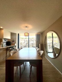 Apartamento T3 à venda na Rua Professor Doutor João Carvalho