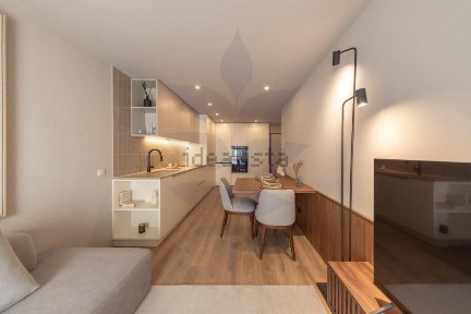 Apartamento T1 à venda na Rua da Fábrica s/n