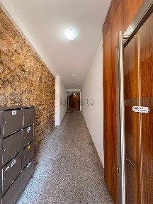 Apartamento T0 à venda no Largo da Praça Velha