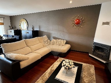 Apartamento T4 à venda na Rua de Santa Justa