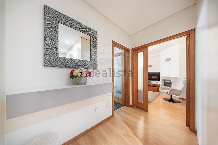 Apartamento T3 à venda em Ferreiros e Gondizalves
