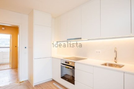 Apartamento T1 à venda na Avenida de Londres