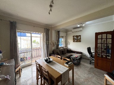 Apartamento T2 à venda na Rua Eça de Queirós, 13