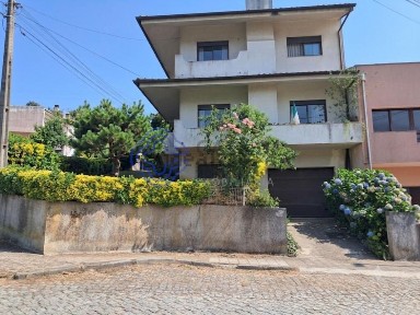 Rebordosa, Rua das Mimosas, 133