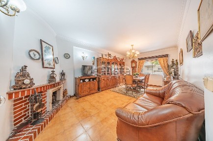 Apartamento T3 à venda na Rua do Fujacal, 58