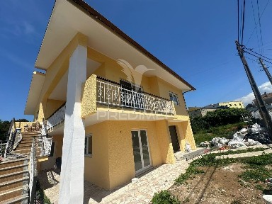 Casa ou moradia à venda em Santa Maria de Lamas