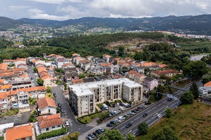 Apartamento T4 à venda na Rua da Estrela