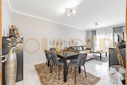 Apartamento T3 à venda na Rua do Cruzeiro s/n