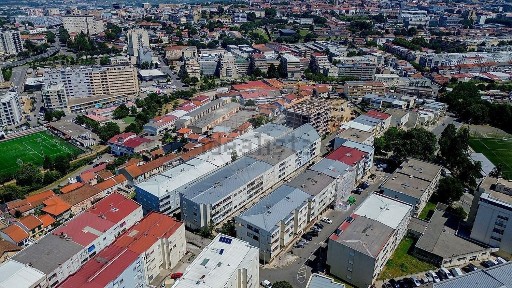 Apartamento T3 à venda na Travessa do Monte das Flores