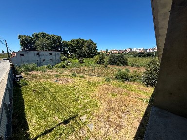 Moradia geminada à venda na Rua da Agra