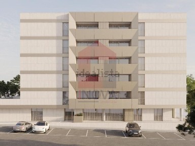 Apartamento T3 à venda em Vila Verde e Barbudo