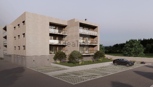 Apartamento T2 à venda na Cortes