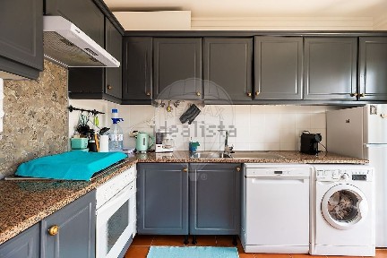 Apartamento T2 à venda na Estrada da Nazaré