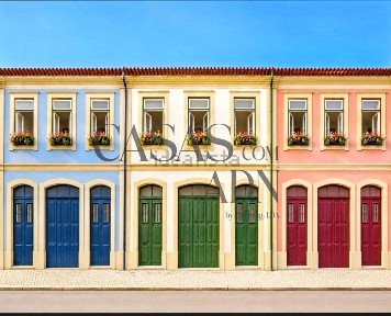 Moradia geminada à venda na Travessa do Rossio