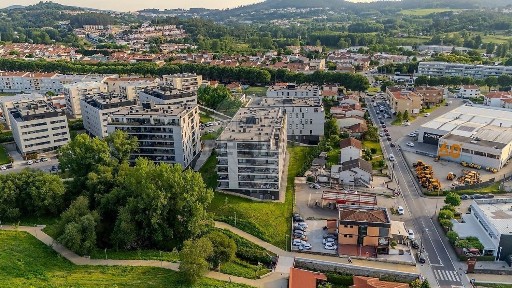 Apartamento T2 à venda na Rua Professor Doutor João Carvalho, 3