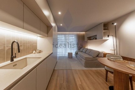 Apartamento T0 à venda na Rua da Fábrica, 4