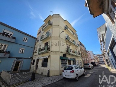 Apartamento T2 à venda nas Caldas da Rainha (Nossa Senhora do Pópulo)