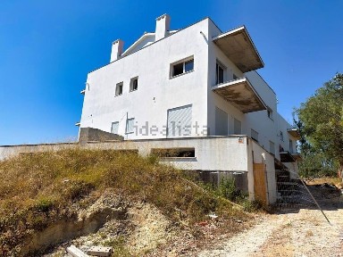 Apartamento T2 à venda em Monte Real e Carvide