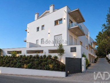 Apartamento T2 à venda em Monte Real e Carvide