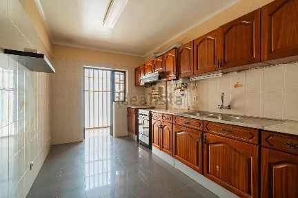 Apartamento T3 à venda na Avenida Vitor Gallo, 32
